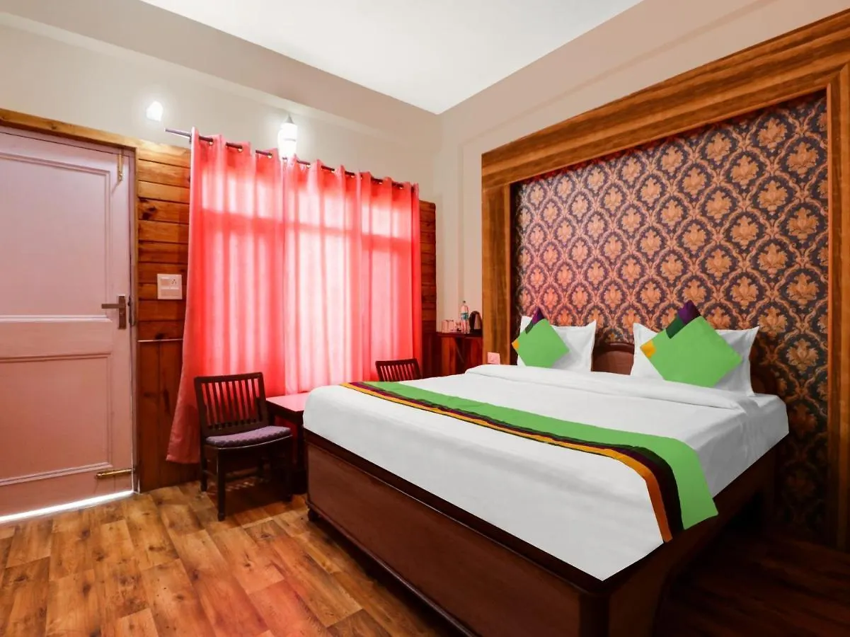 Century Highland Resort Shimla 0*,